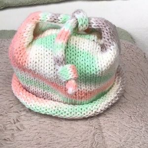 Hand knit infant cap